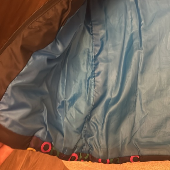 COOGI Puffer Vest - Picture 9 of 11